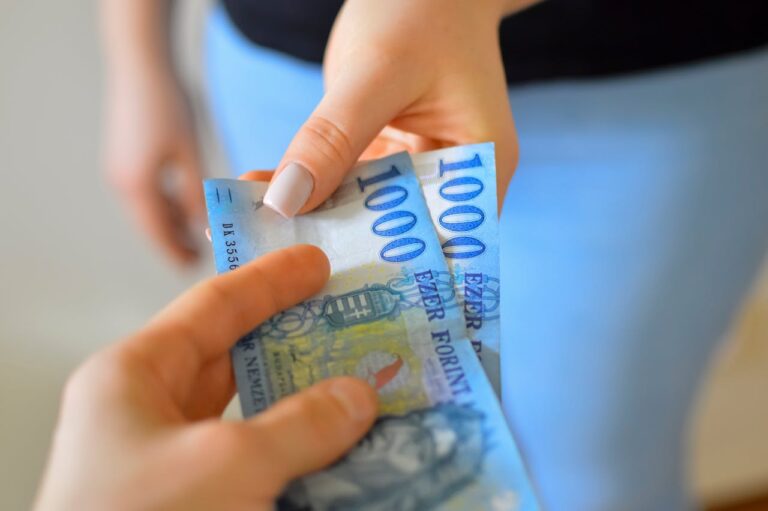 Társasházi közös költség